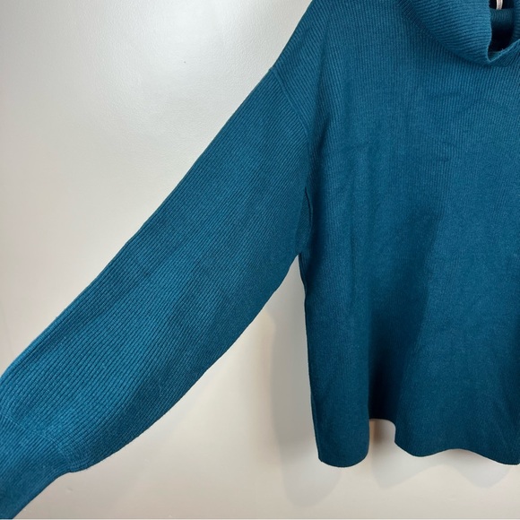 New Free People Softly Structured Tunic Sweater Peacock Jewel Blue Cowl Neck M - Picture 3 of 8